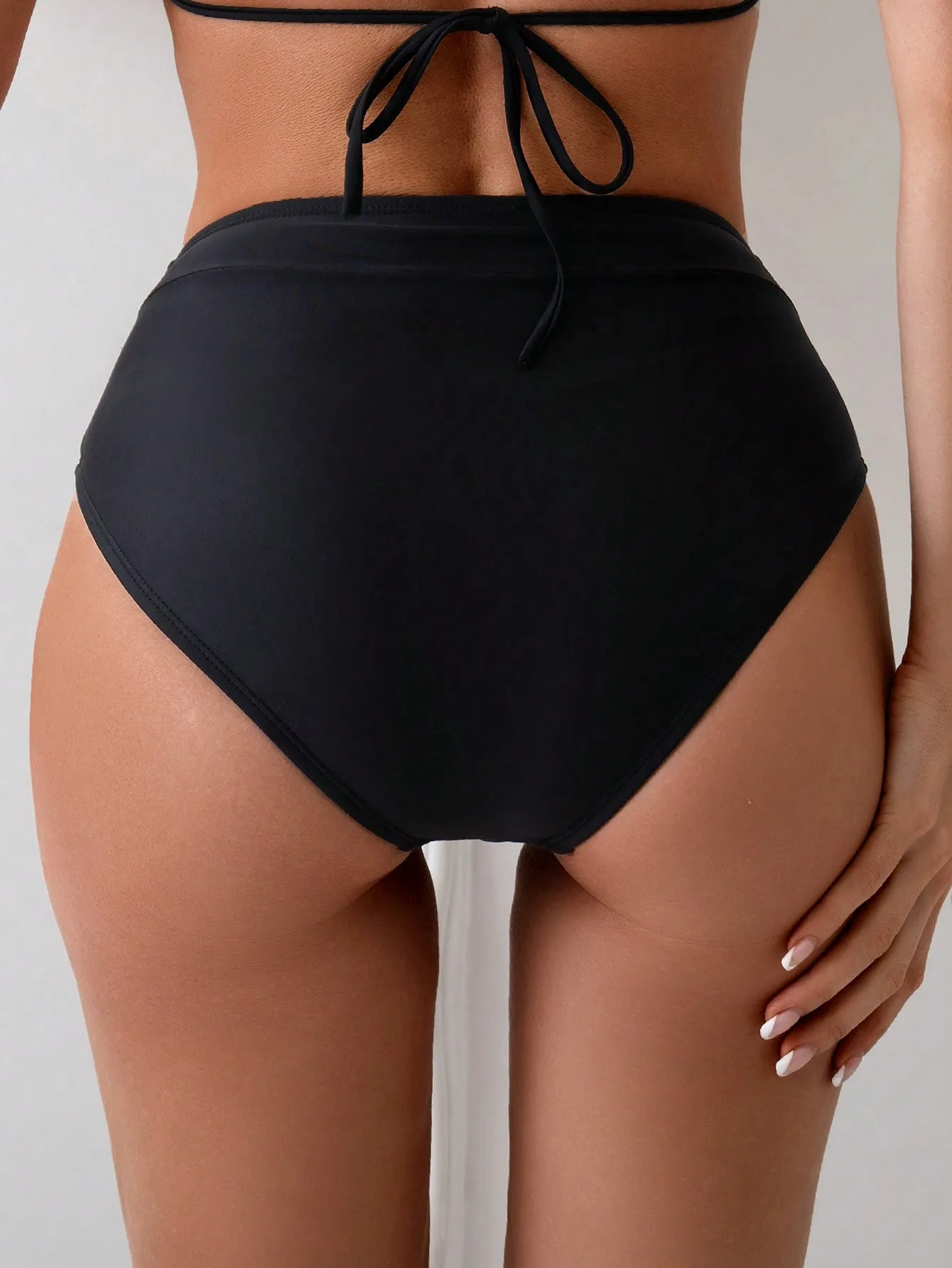 Bikini de cobertura completa para mujer en Cherry Vibes