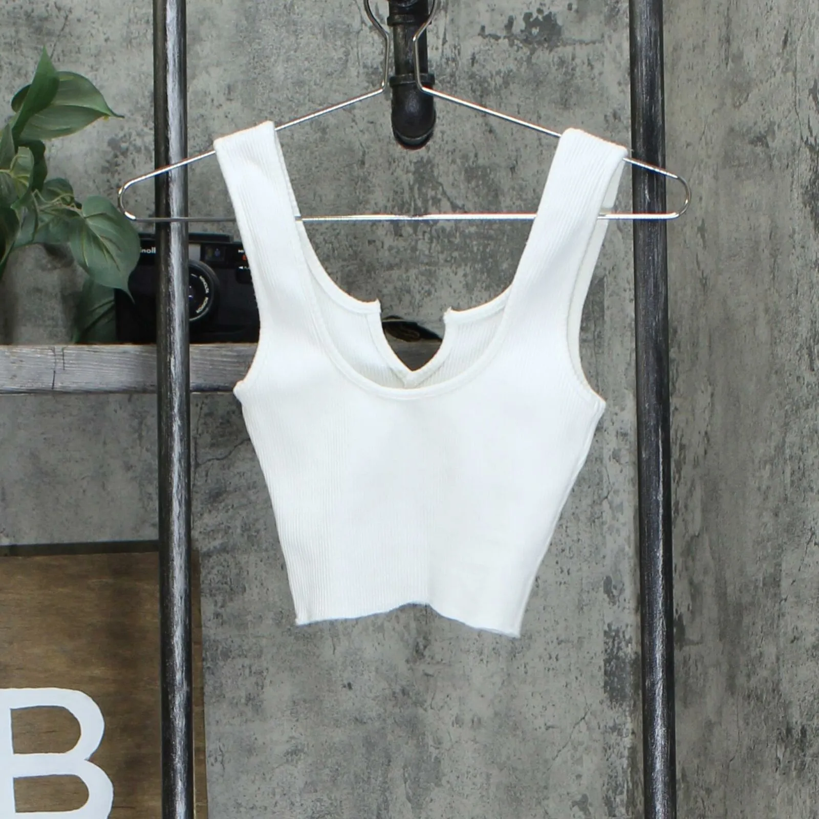 Cotton Candy Women's Ribbed Cropped Tank Top White XS