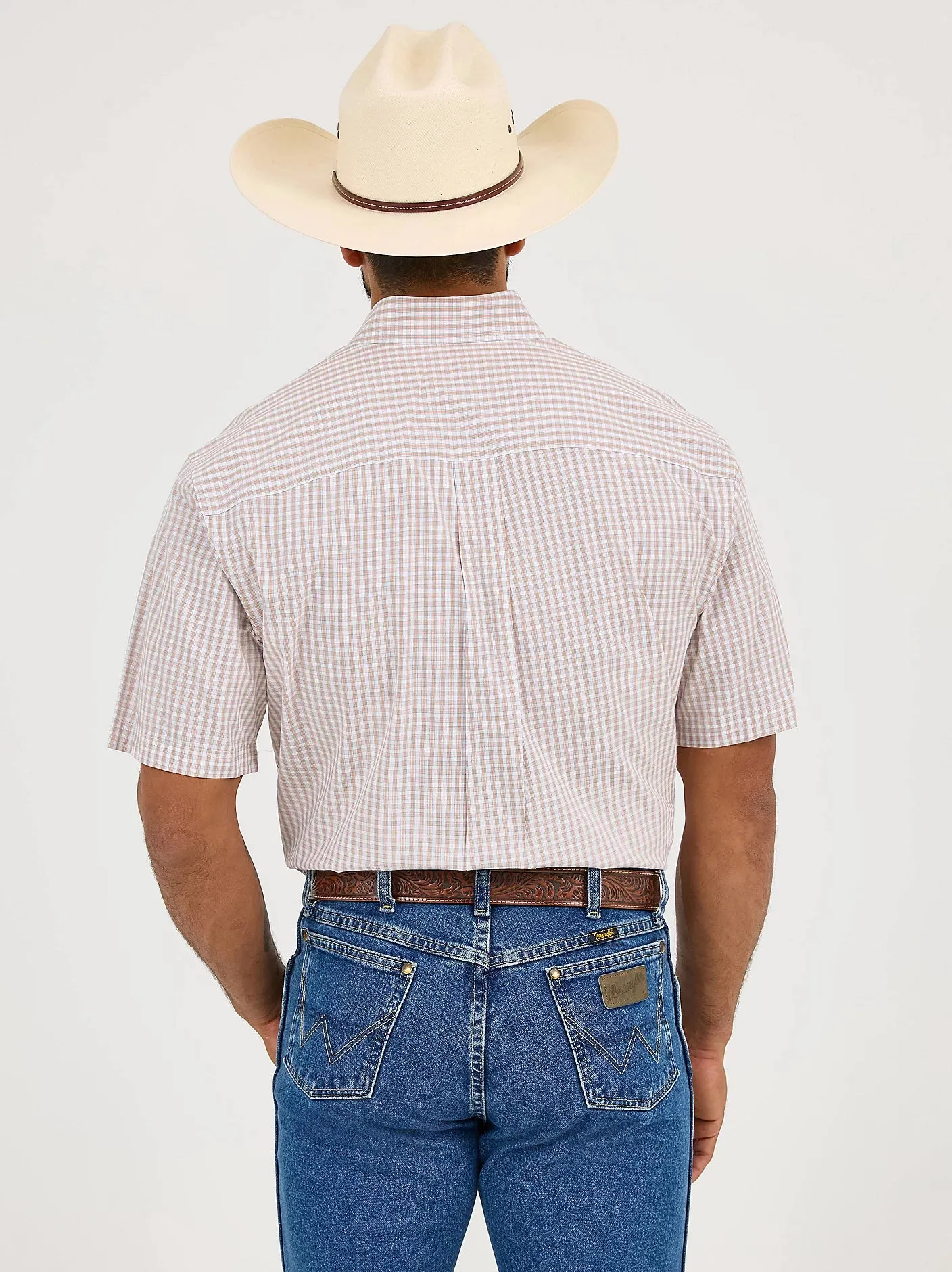 Men's Wrangler® George Strait™ Short Sleeve Two Pocket Button Down Shirt - 112365414