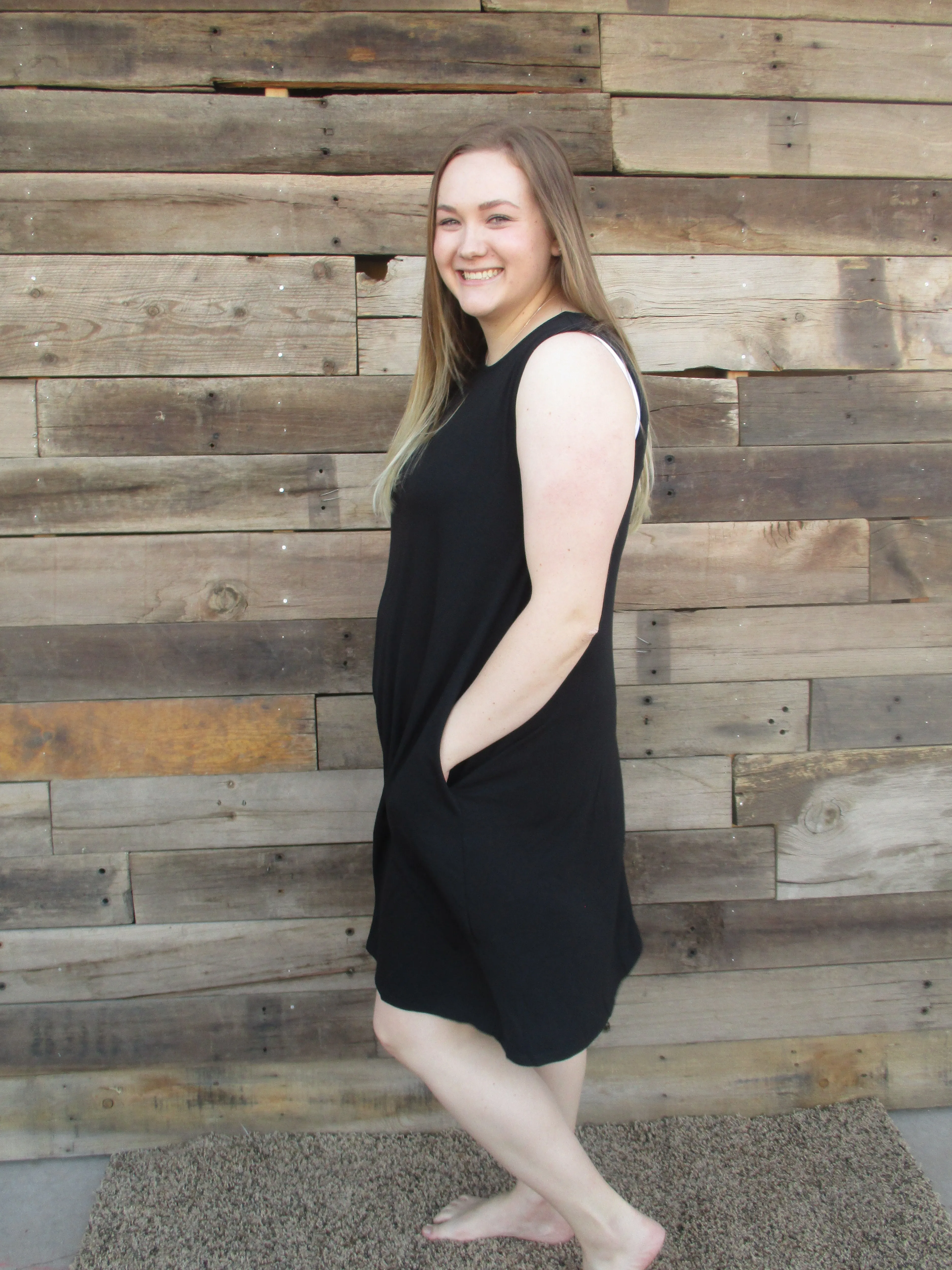 Sleeveless Black Midi Dress