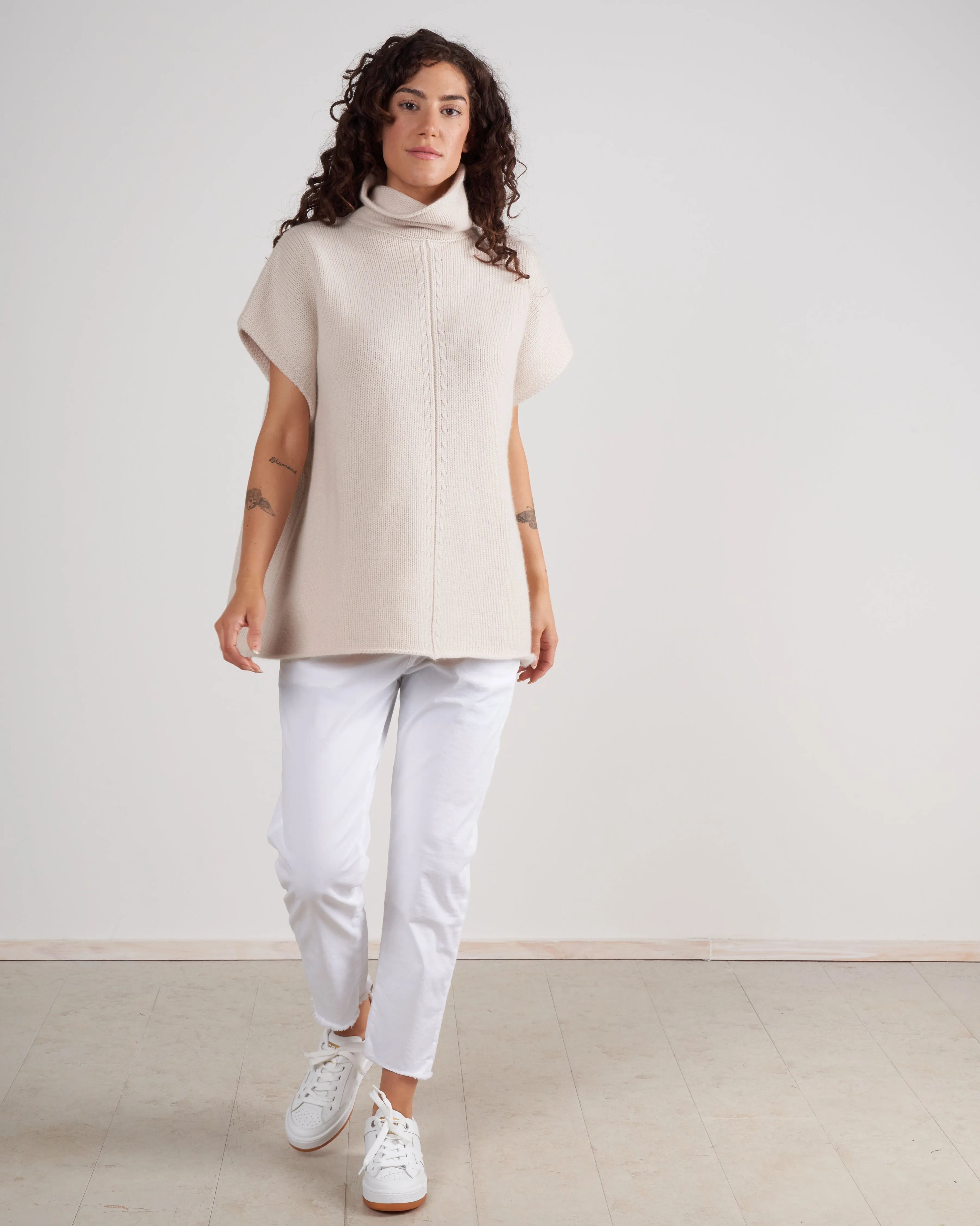 sleeveless mockneck tunic - shadow white cc7-41